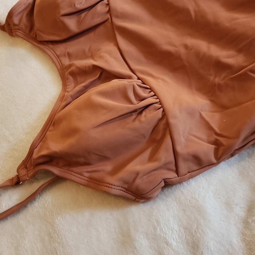 Cupshe Solid Brown Scoop Neck One-Piece Swimsuit - Picture 7 of 7